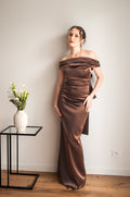 AIRA - Robe col asymétrique en satin
